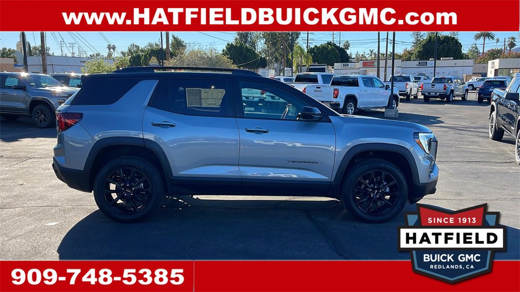 Used 2026 GMC Terrain Elevation w/ Black Edition image 6