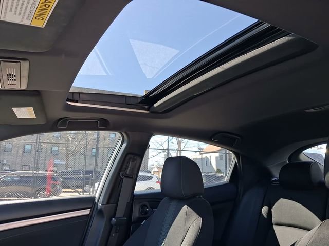 Used 2019 Honda Civic EX image 18