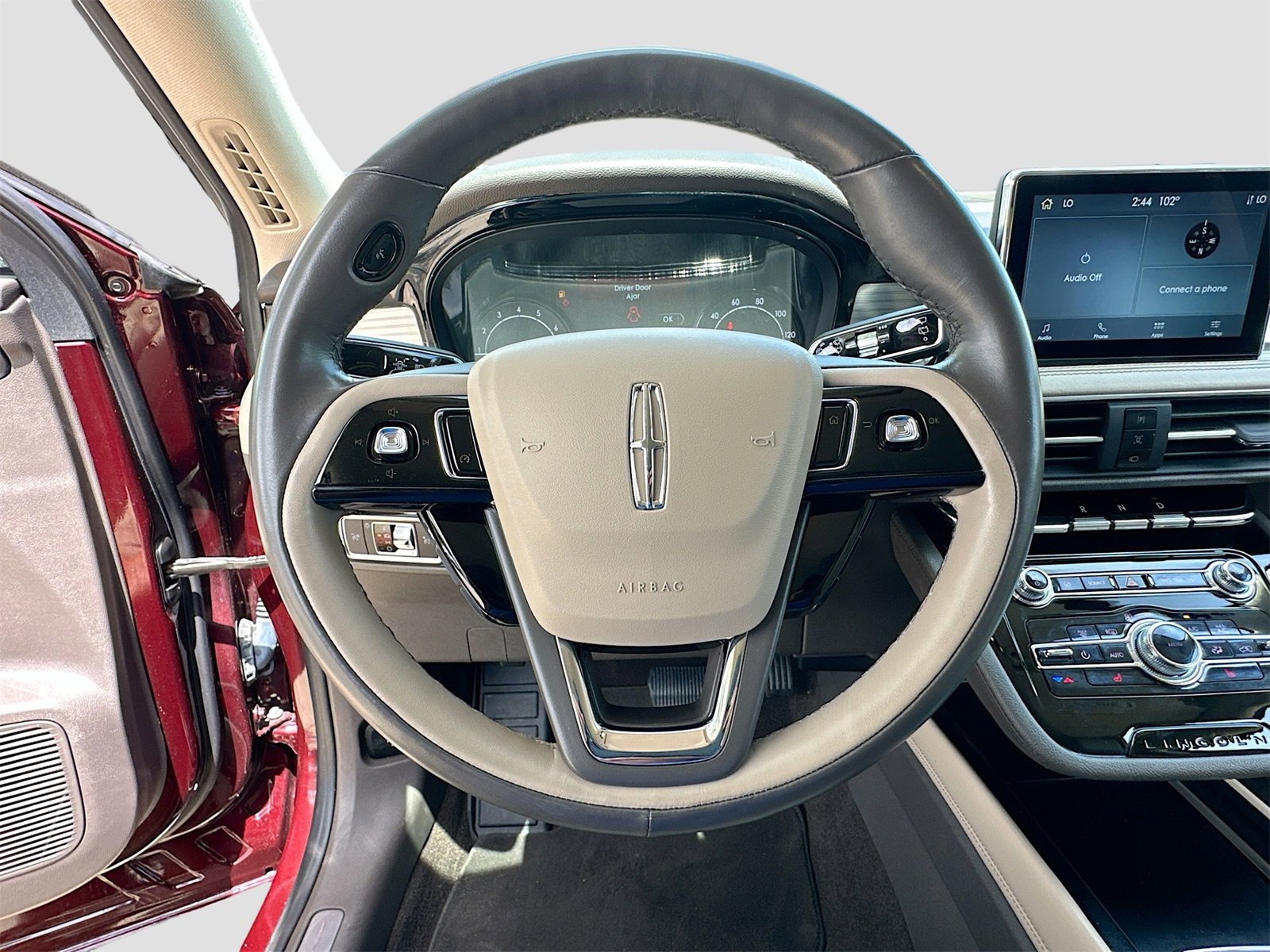 Used 2021 Lincoln Corsair Standard image 11