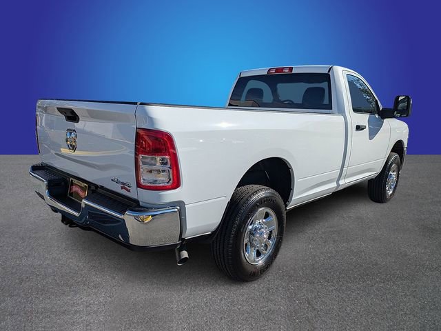 Used 2024 RAM 2500 Tradesman w/ Chrome Appearance Group AWD/4WD image 5