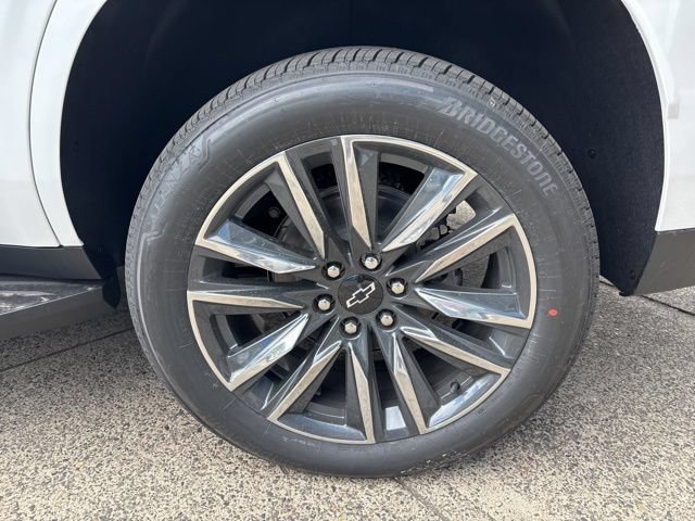 New 2026 Chevrolet Tahoe LS w/ LS Custom Edition AWD/4WD image 12