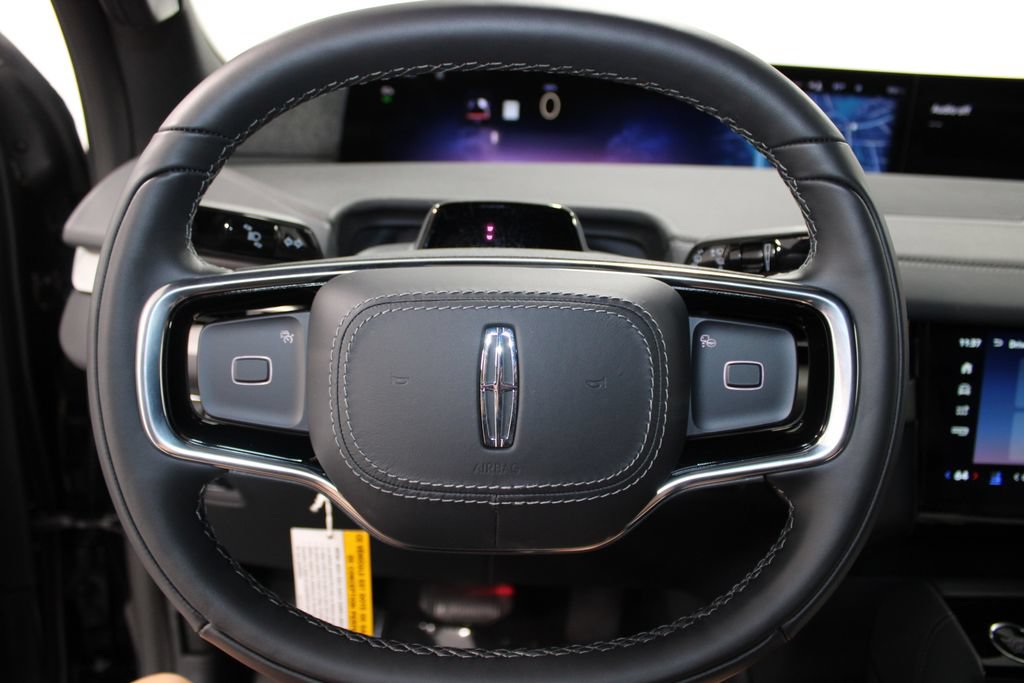 New 2027 Lincoln Navigator Reserve w/ Jet Appearance Package AWD/4WD image 40