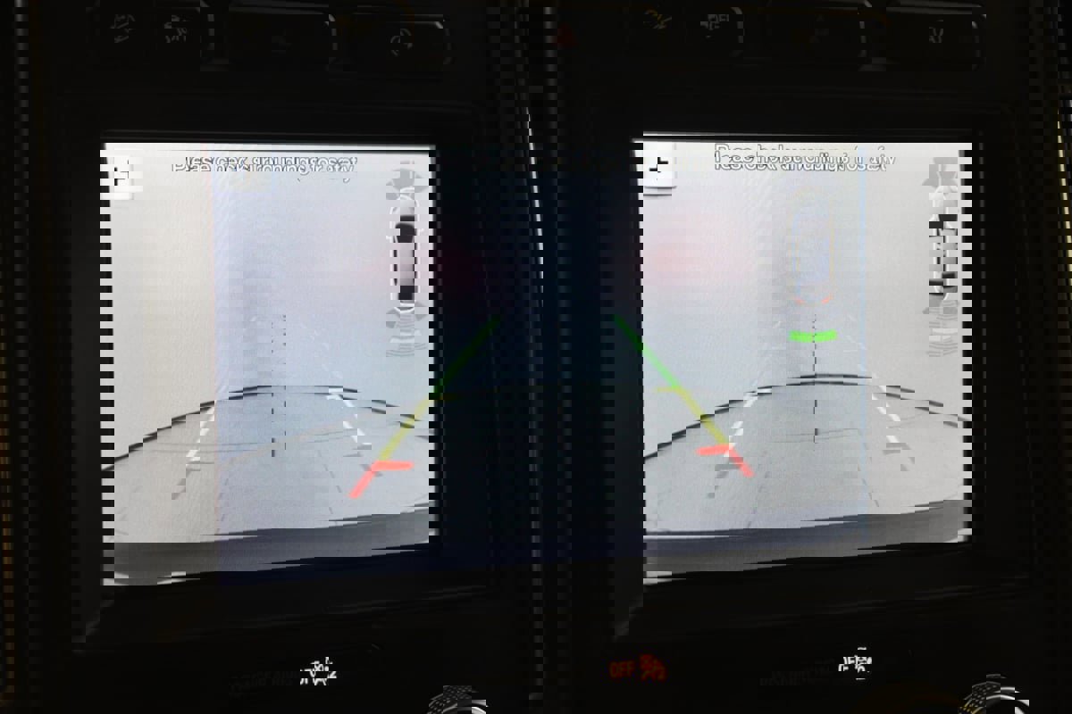 Used 2019 Ford Expedition Limited image 10