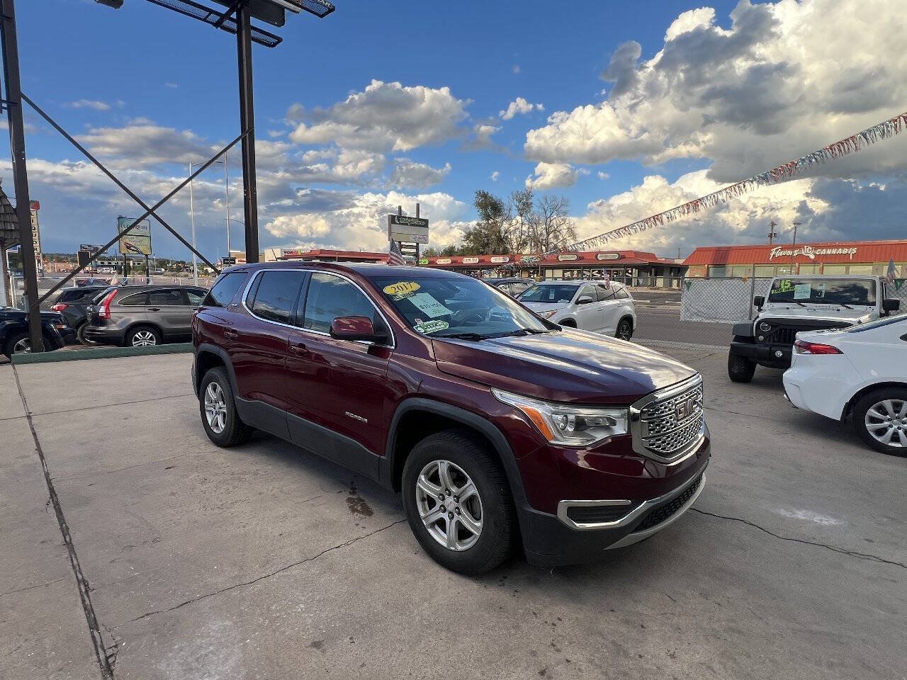 Used 2017 GMC Acadia SLE w/ LPO, Floor Liner Package AWD/4WD image 4