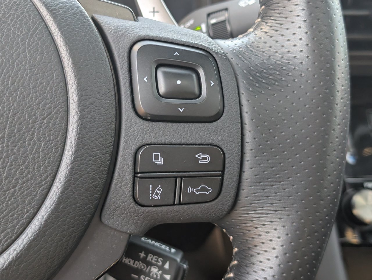 Used 2024 Lexus IS 350 F Sport w/ Memory Package RWD image 22