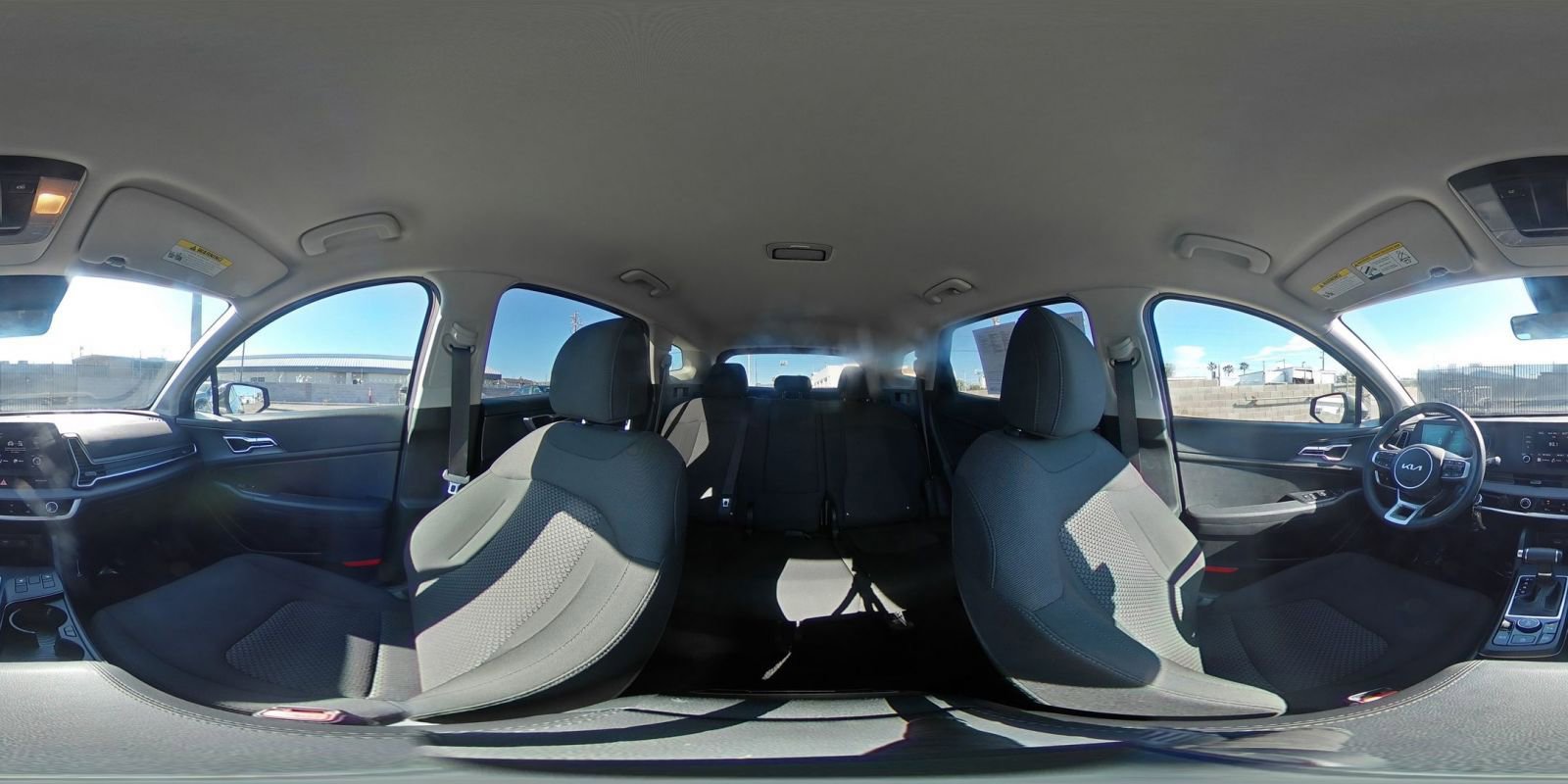 Used 2025 Kia Sportage LX image 41