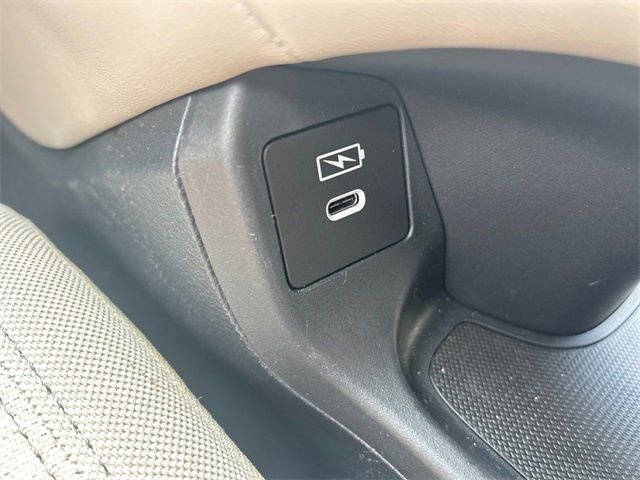 Used 2025 Honda HR-V LX image 19