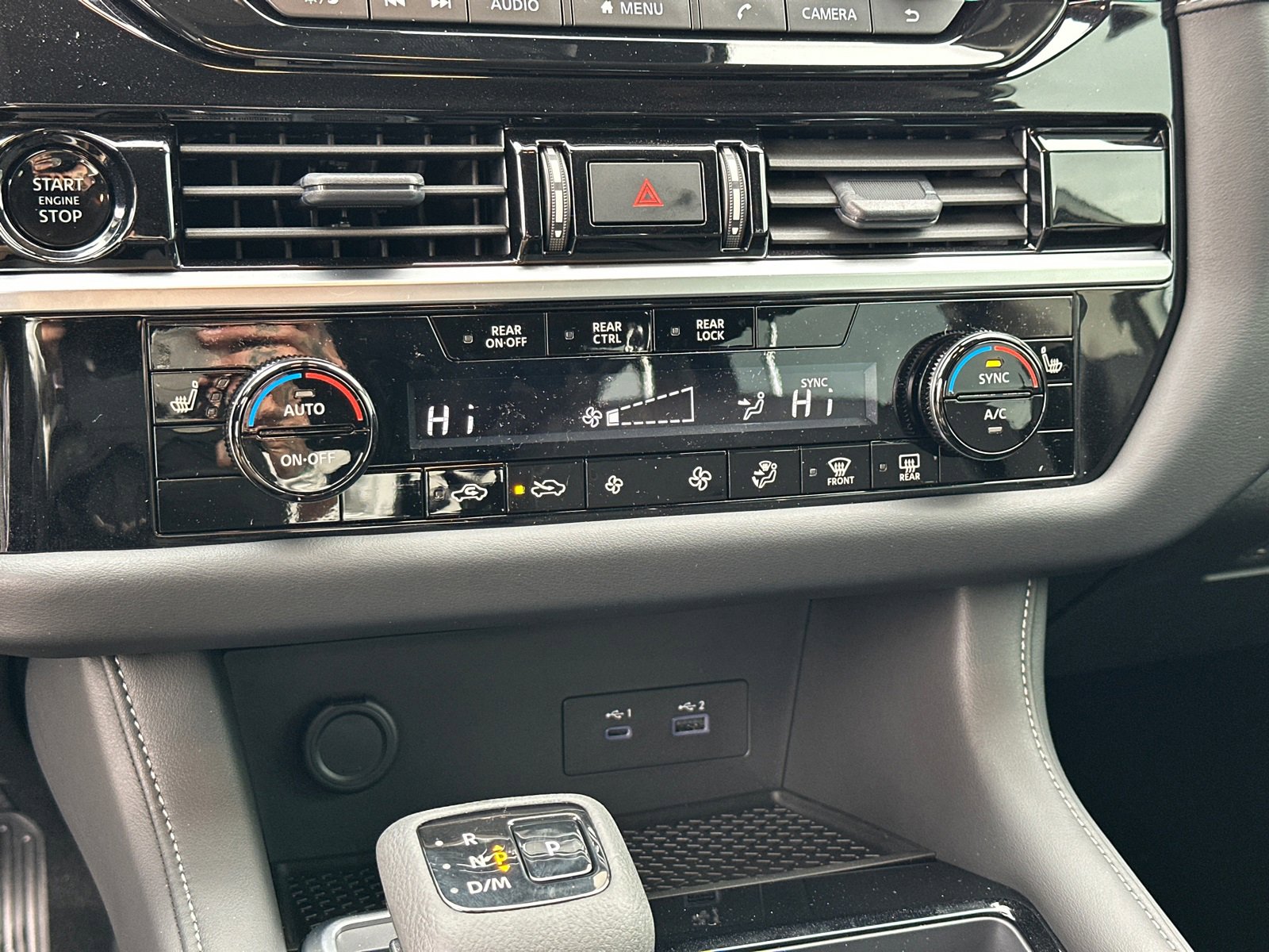 New 2025 Nissan Pathfinder SV w/ SV Premium Package image 33