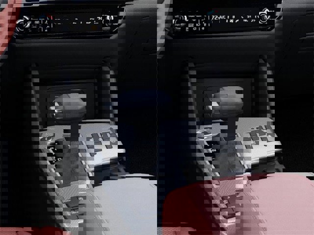 New 2026 Kia Sportage SX image 23