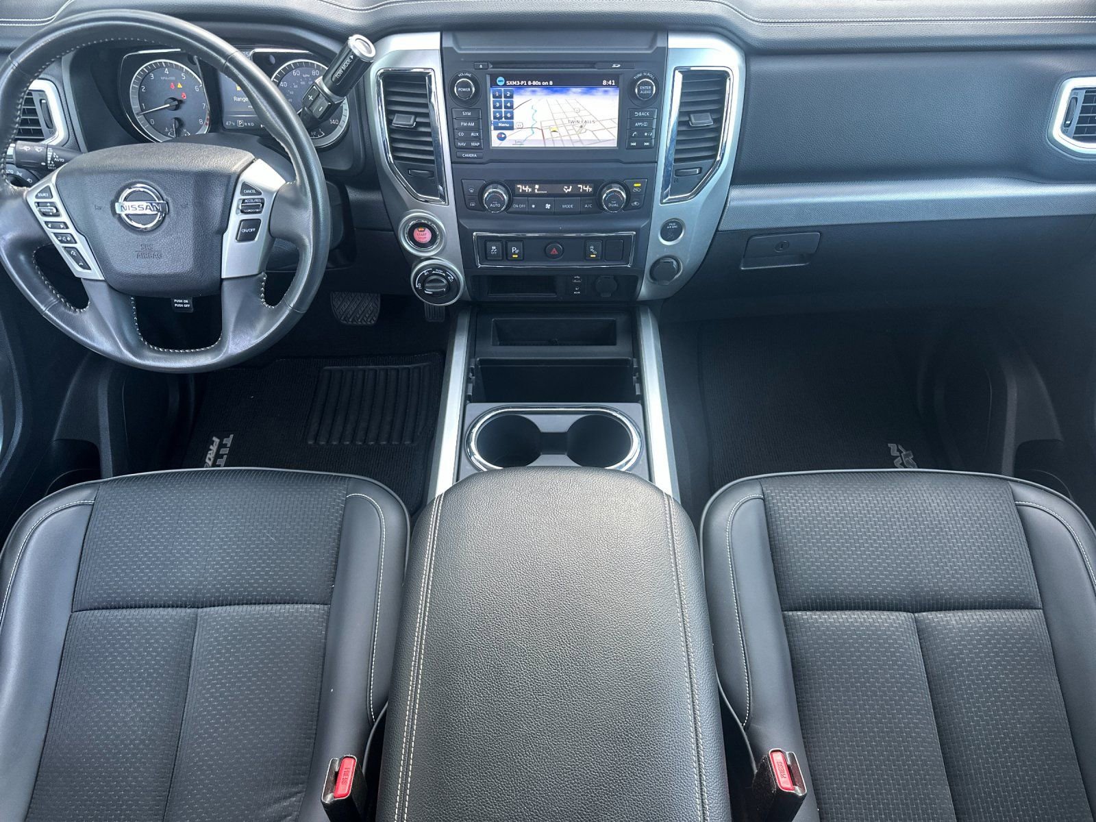 Used 2017 Nissan Titan PRO-4X image 14