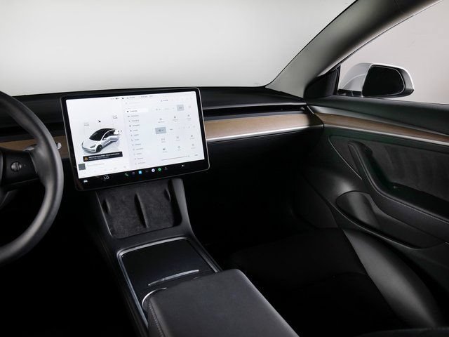 Used 2023 Tesla Model 3 Standard Range RWD image 15