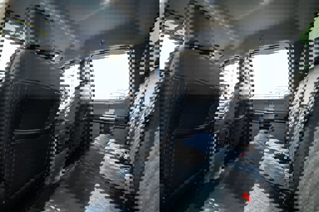 Used 2020 Ford F350 XLT w/ XLT Premium Package image 17