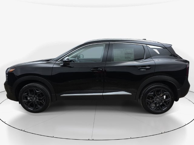 New 2027 Nissan Kicks SR w/ SR Premium Package FWD image 9