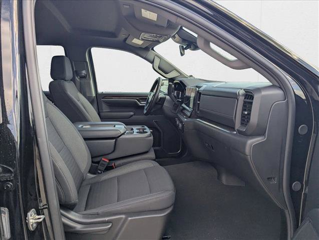 Used 2025 Chevrolet Silverado 1500 LT image 18