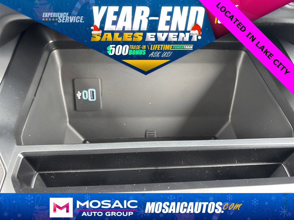 New 2026 Ford F350 XLT w/ XLT Premium Package image 31