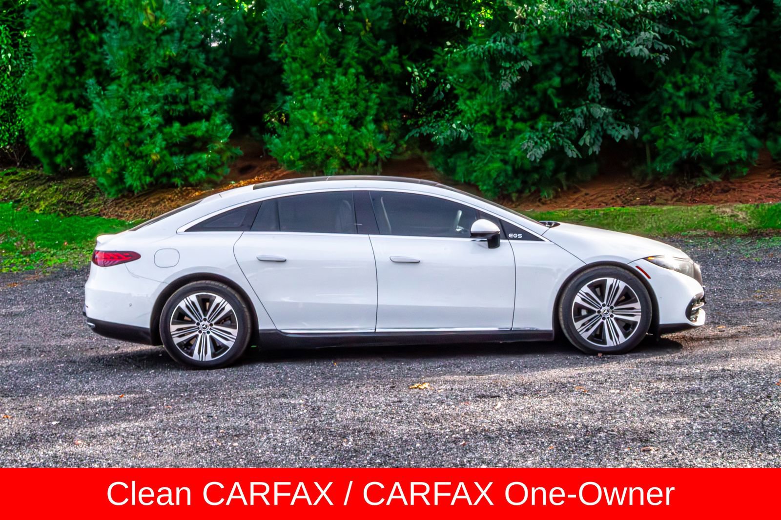 Used 2022 Mercedes-Benz EQS 450+ Sedan image 9