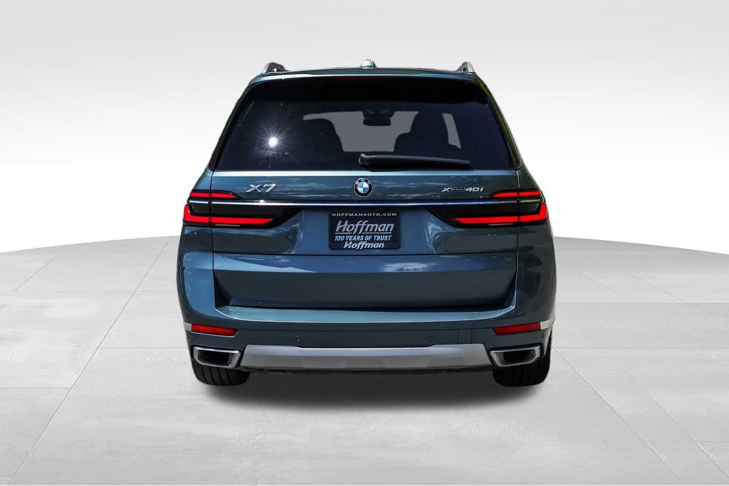 Used 2024 BMW X7 xDrive40i w/ Executive Package AWD/4WD image 8