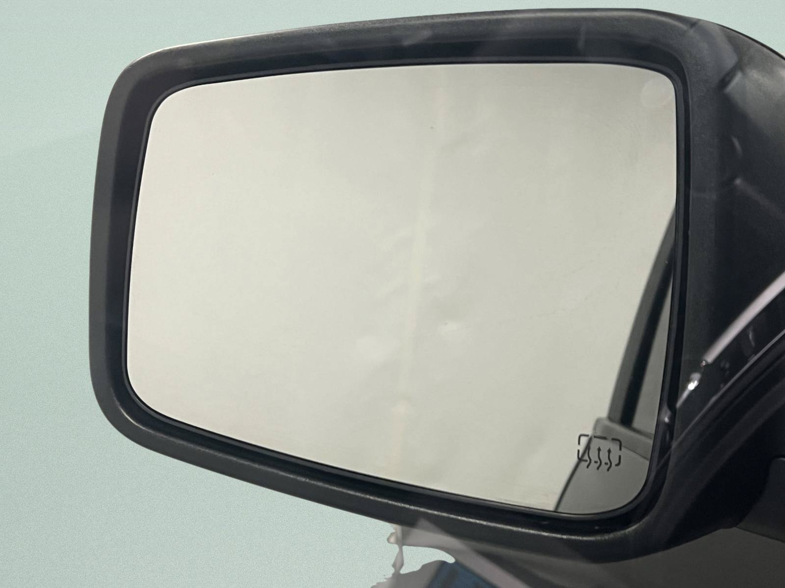 Used 2021 RAM 1500 Classic SLT RWD image 11