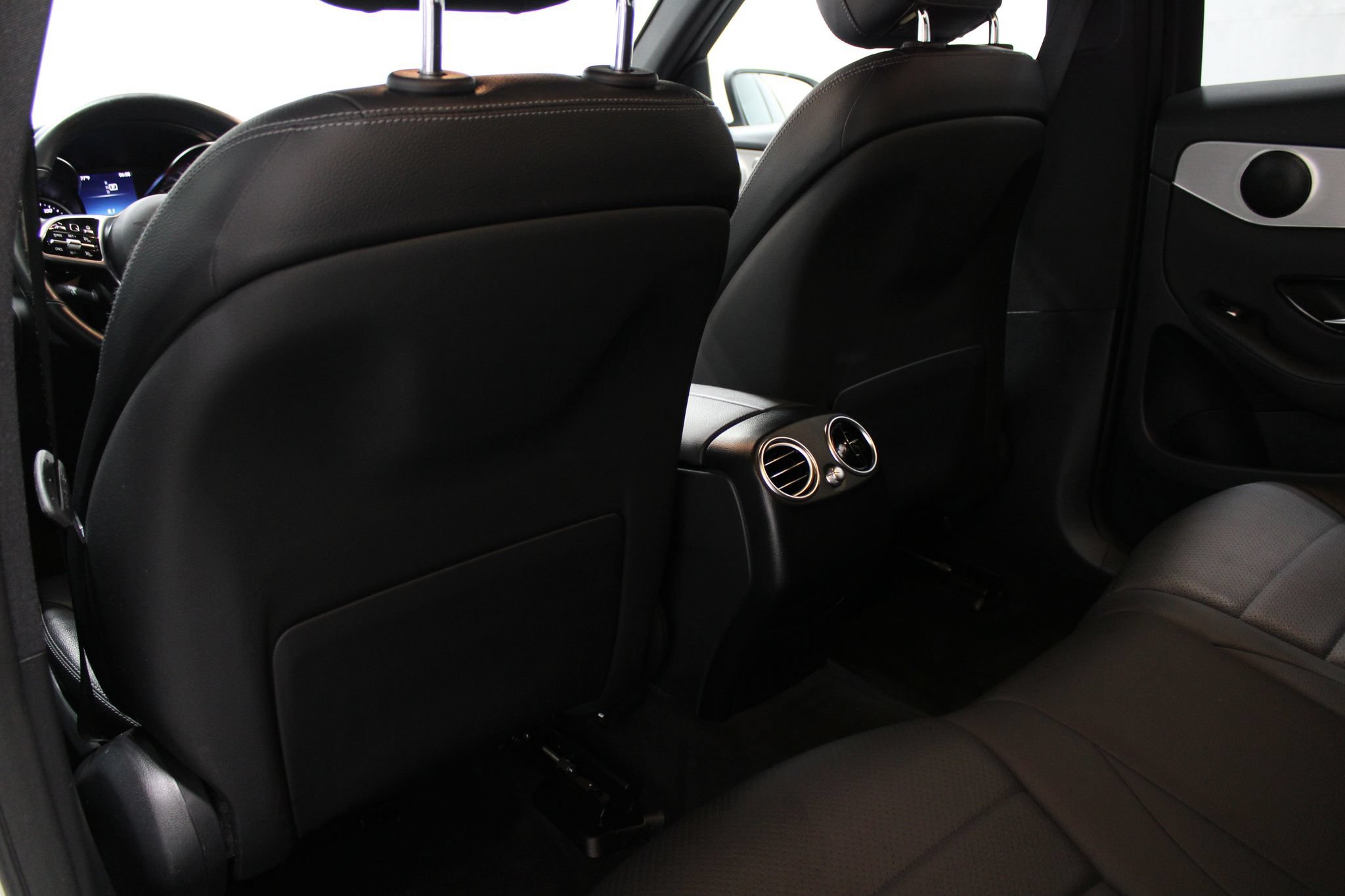 Used 2021 Mercedes-Benz GLC 300 image 16