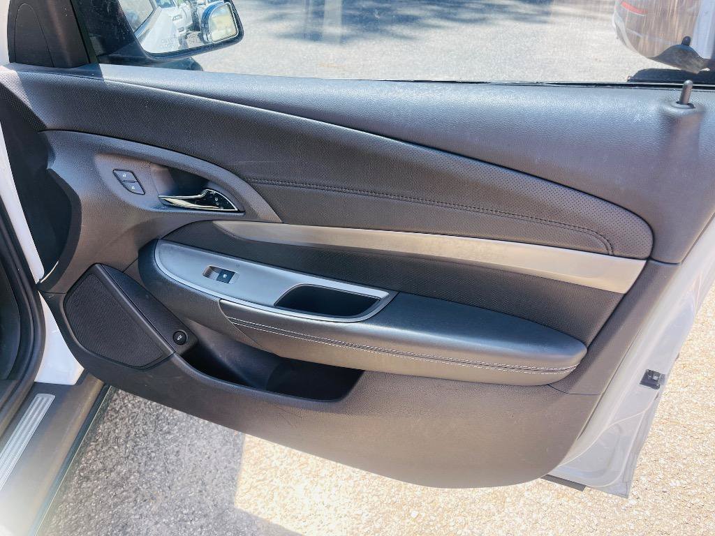 Used 2014 Chevrolet Caprice RWD image 35