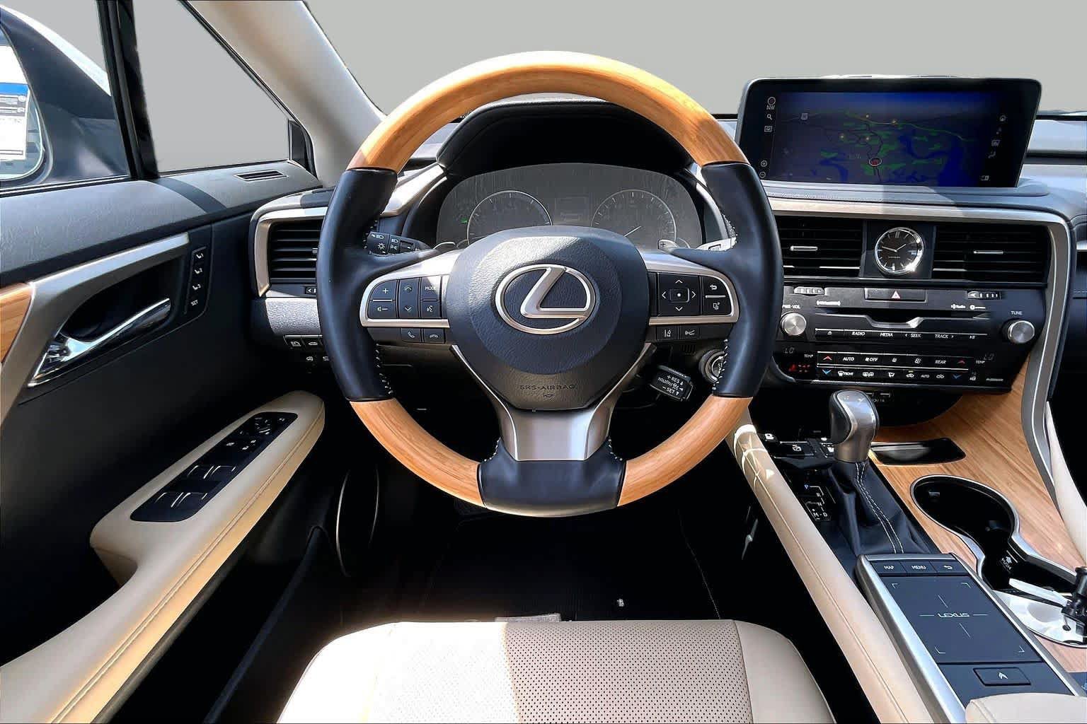 Used 2022 Lexus RX 350L FWD w/ Premium Package image 6