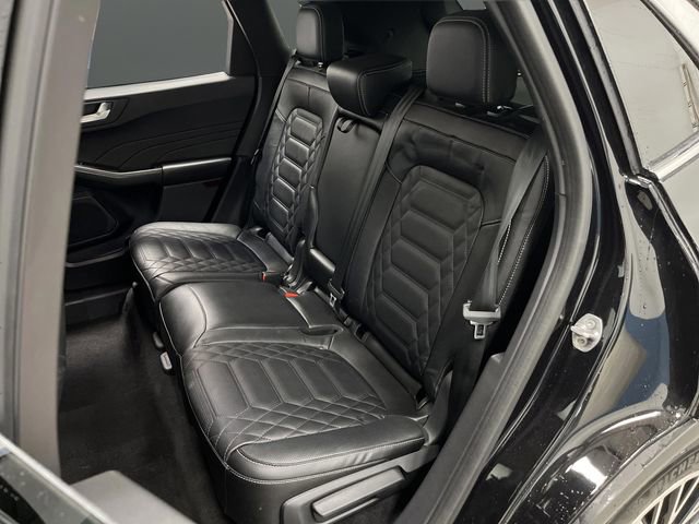 Used 2024 Ford Escape SE w/ PHEV Premium Package image 32