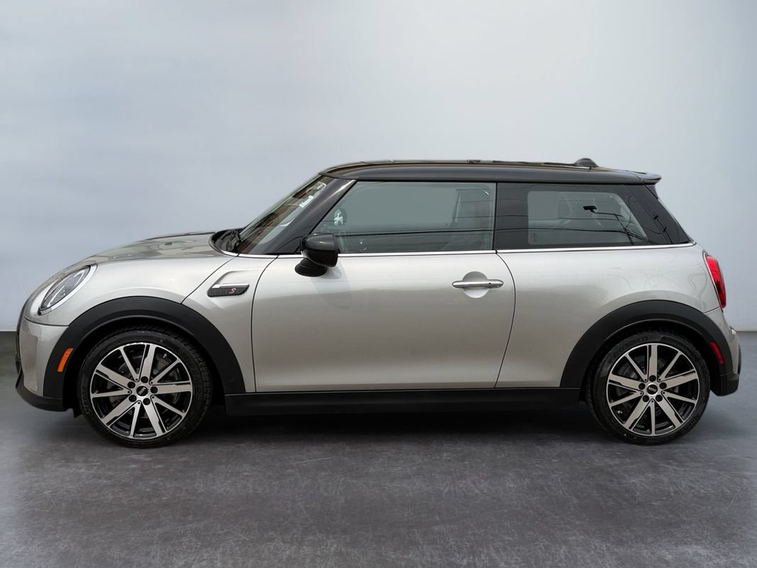 Used 2024 MINI Cooper S FWD image 8