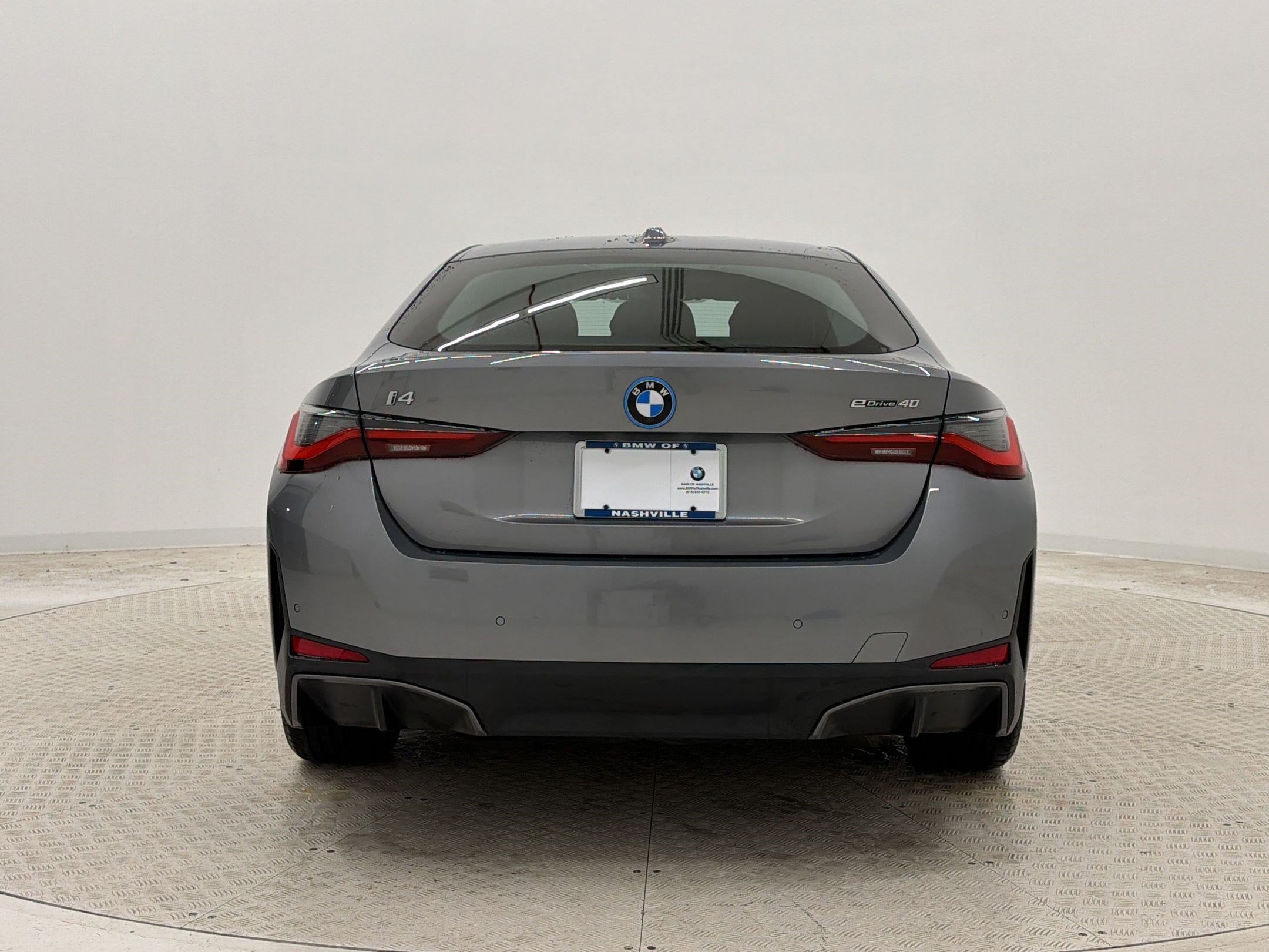 Used 2025 BMW i4 eDrive40 w/ Premium Package RWD image 10