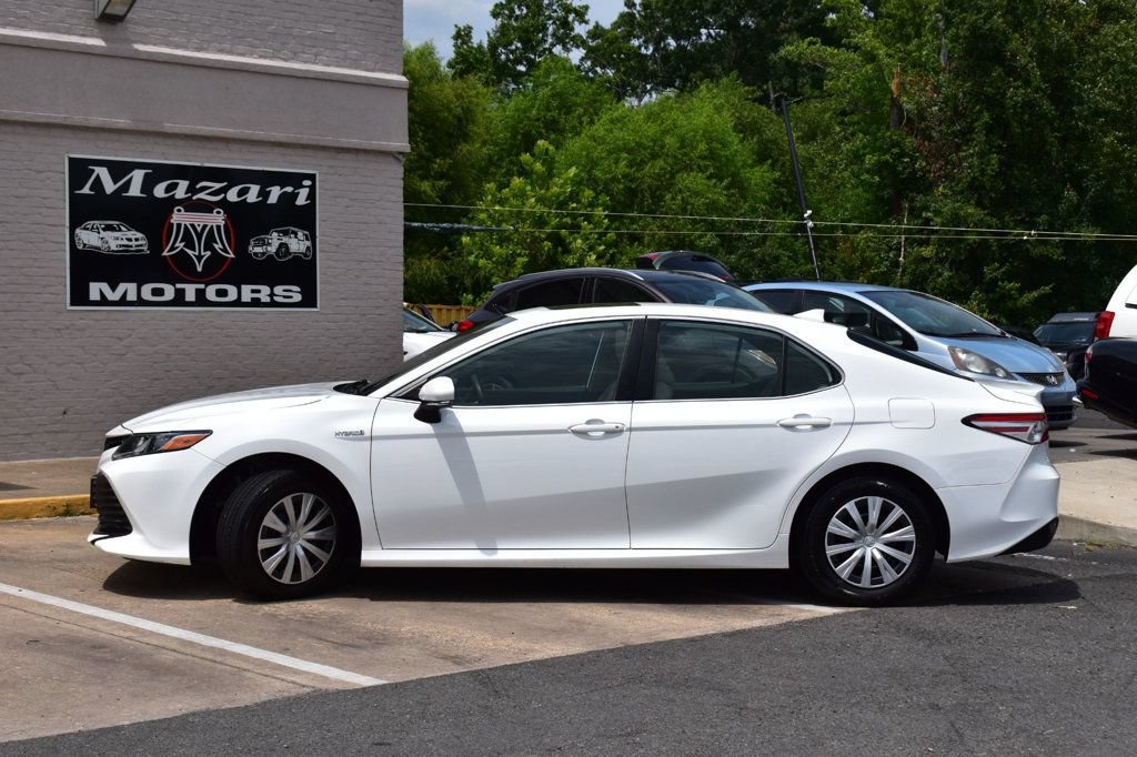 Used 2020 Toyota Camry LE w/ Sunroof Package FWD image 3