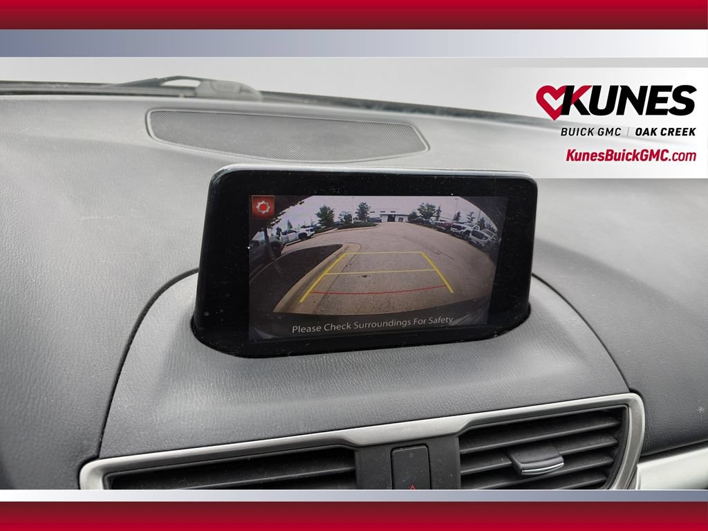 Used 2018 MAZDA MAZDA3 Touring FWD image 27
