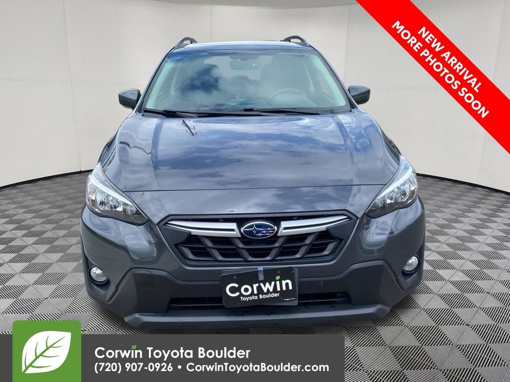 Used 2021 Subaru Crosstrek 2.0i Premium w/ Moonroof Package AWD/4WD image 2
