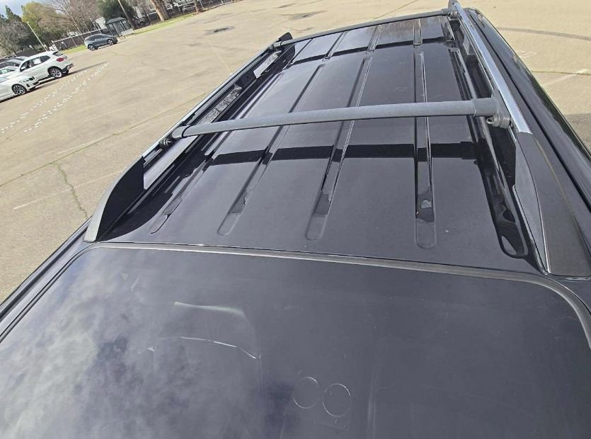 Used 2015 Lincoln Navigator image 20