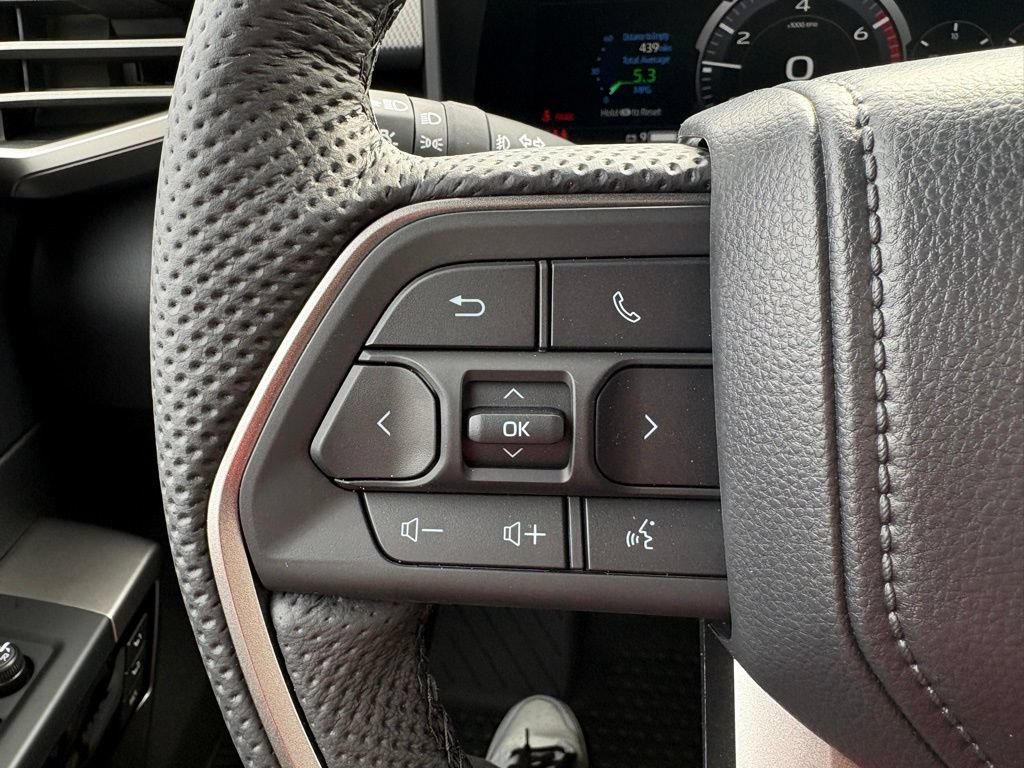 New 2026 Toyota Tundra Limited AWD/4WD image 18