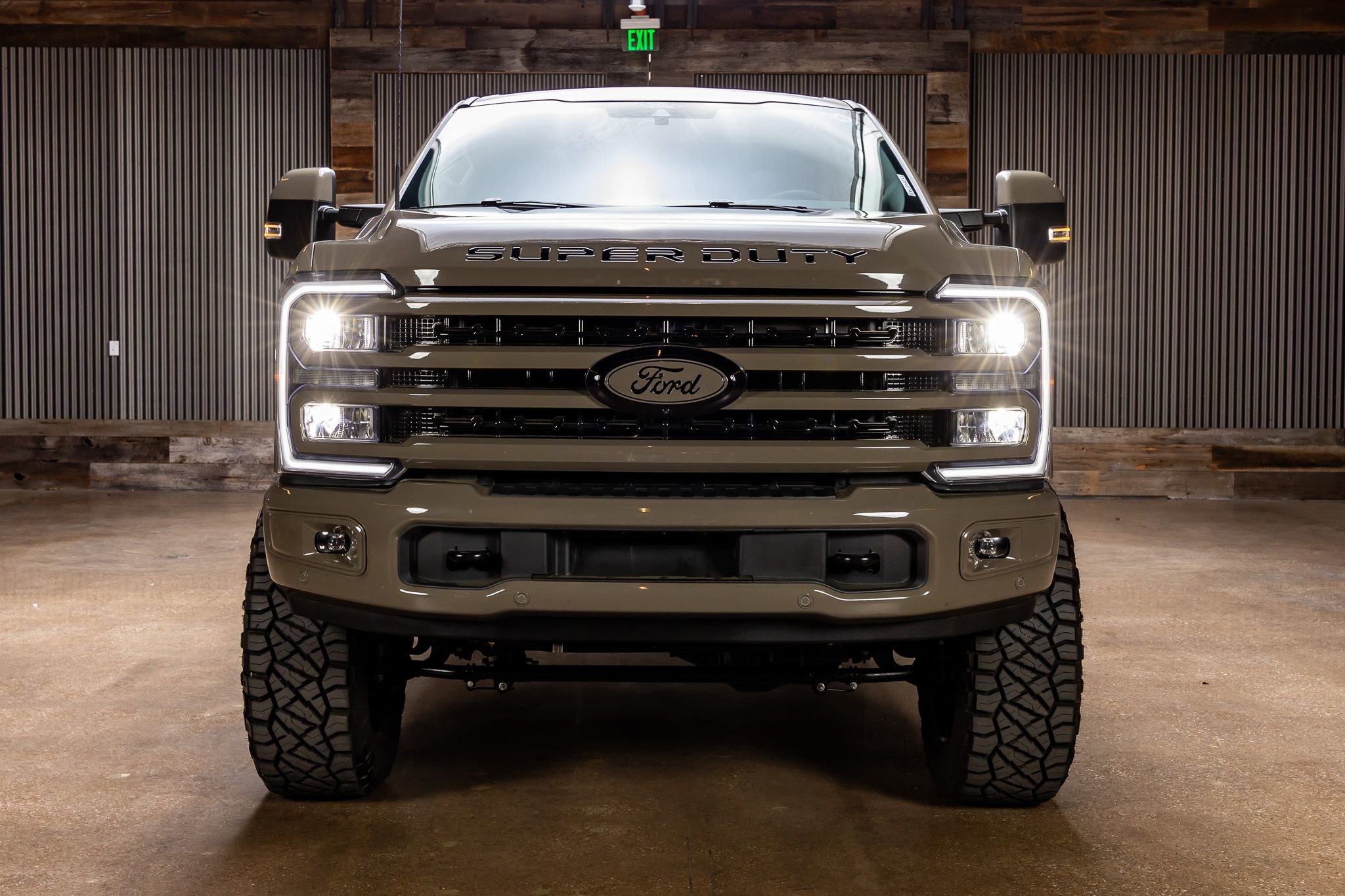 Used 2026 Ford F250 King Ranch w/ Chrome Package image 2