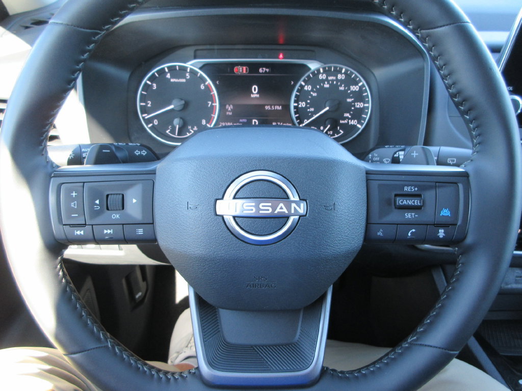 Used 2026 Nissan Rogue SV AWD/4WD image 24