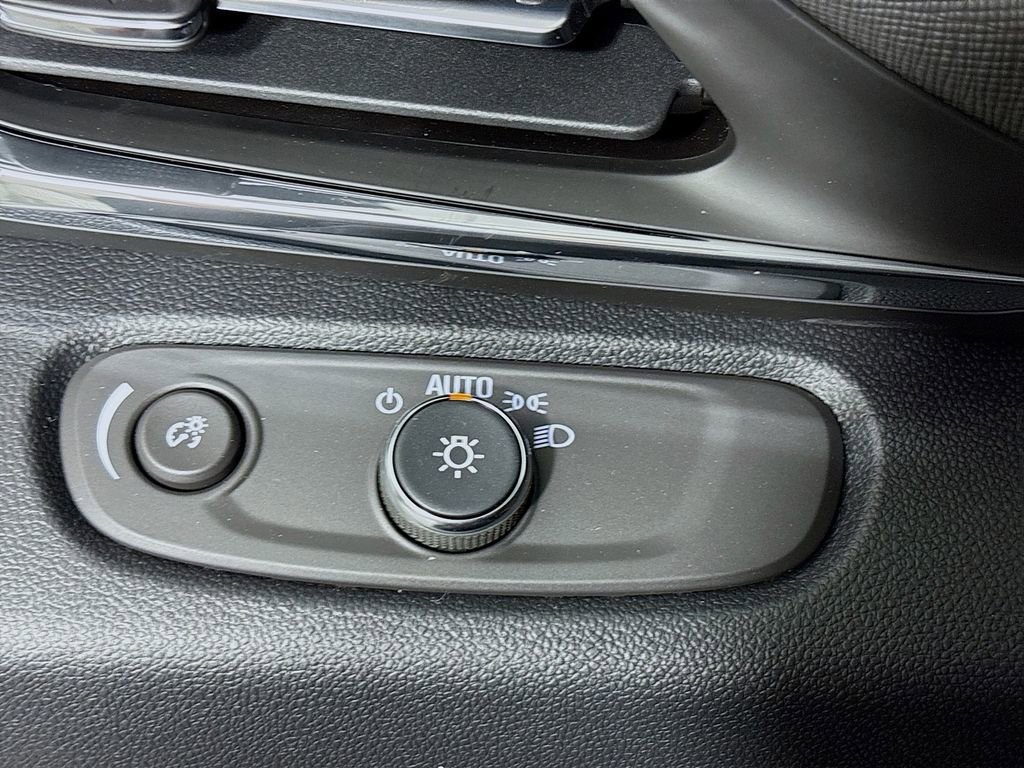 New 2025 Buick Envista Preferred w/ Convenience I Package image 10