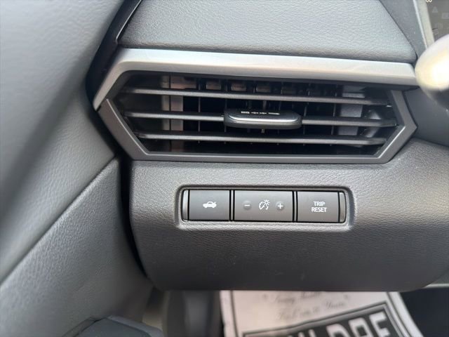 Certified 2025 Nissan Altima 2.5 S FWD image 22