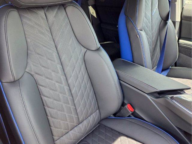 New 2027 Cadillac Optiq V w/ Deep Ocean Design Edition AWD/4WD image 22