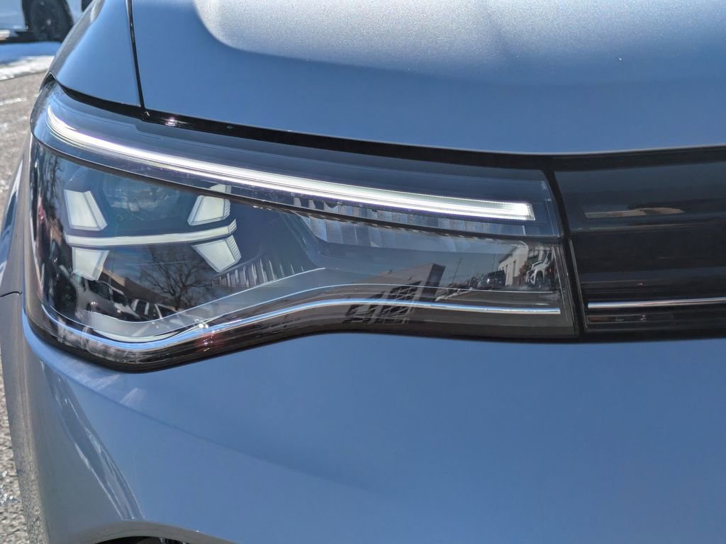 New 2026 Volkswagen Taos S image 10