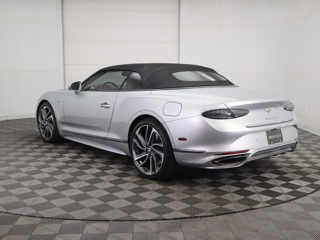 Used 2025 Bentley Continental GT Speed image 15
