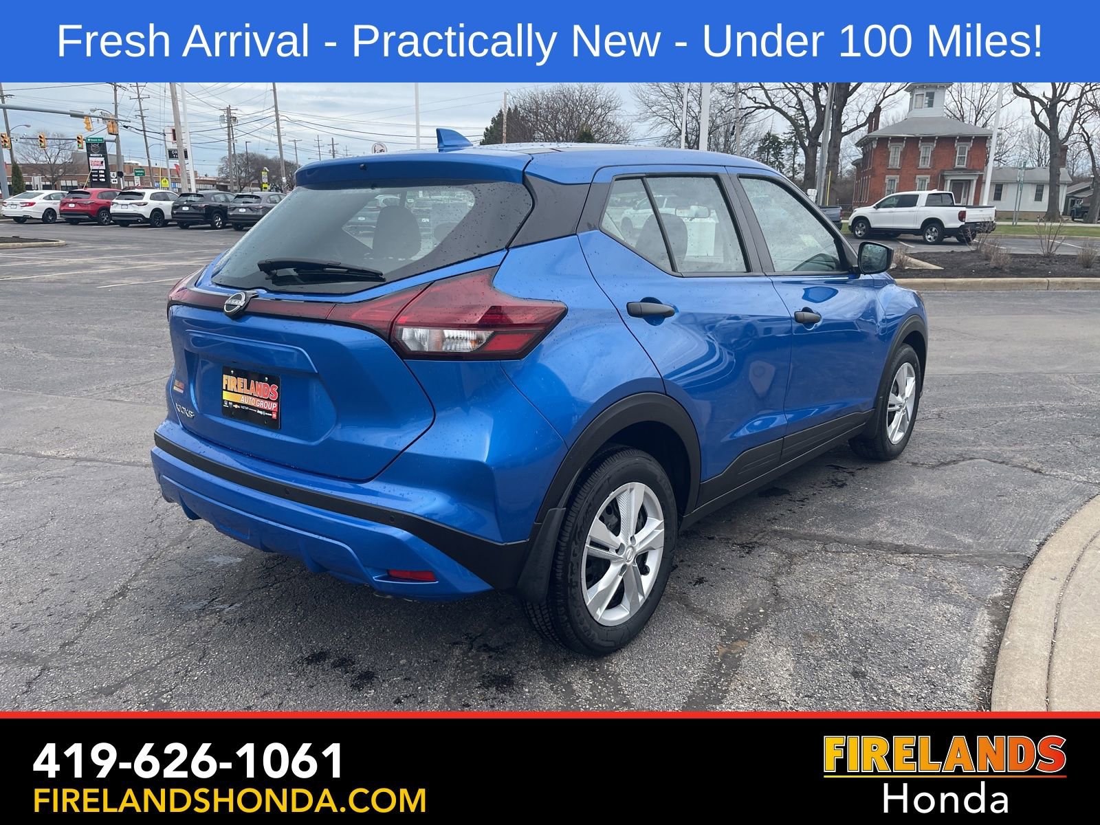 Used 2025 Nissan Kicks Play S image 6