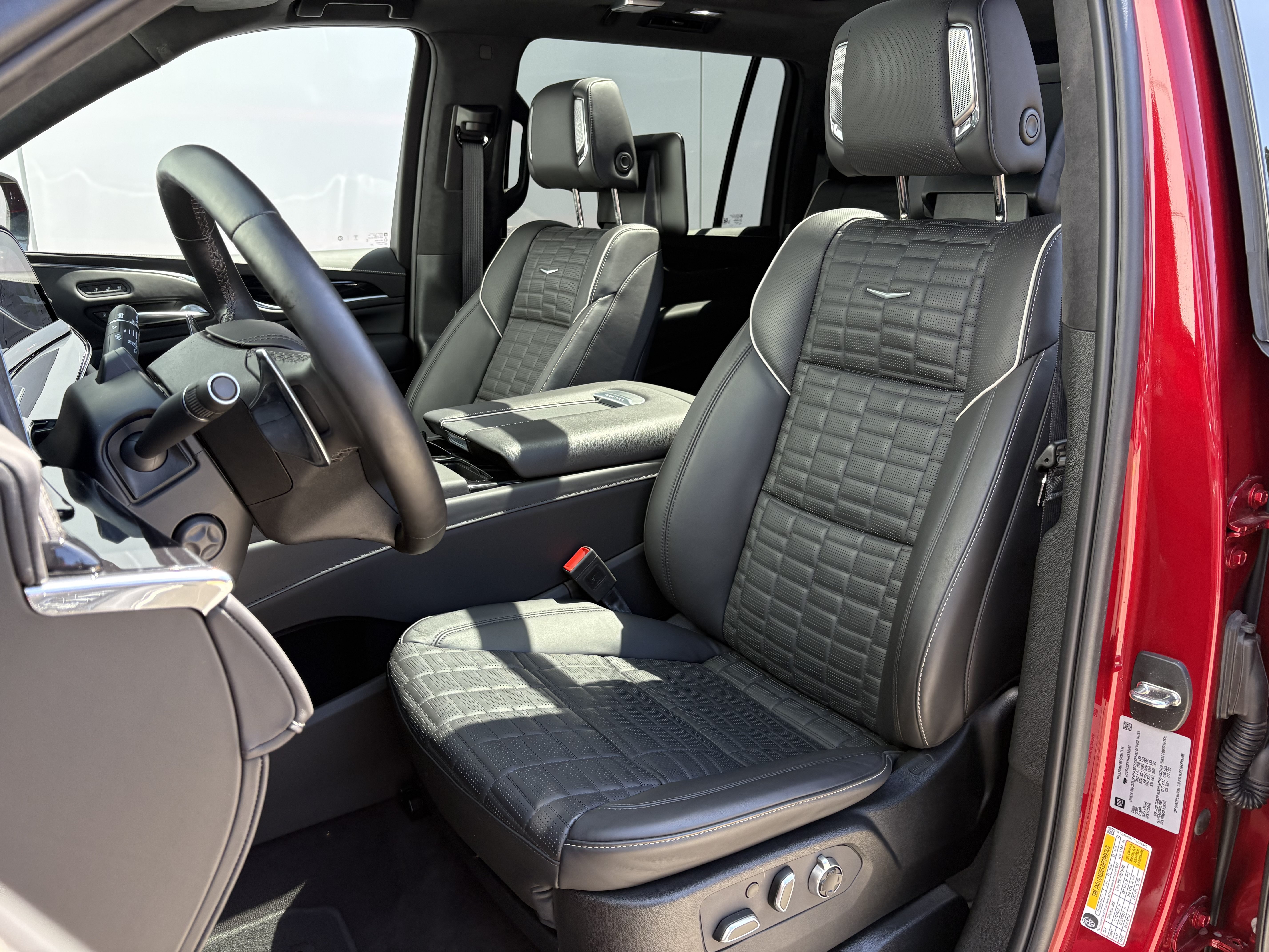 Certified 2024 Cadillac Escalade ESV V AWD/4WD image 12