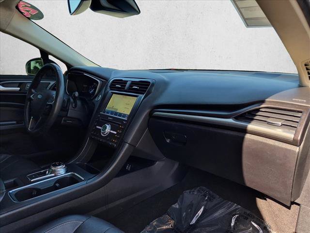Used 2020 Ford Fusion Titanium AWD/4WD image 21
