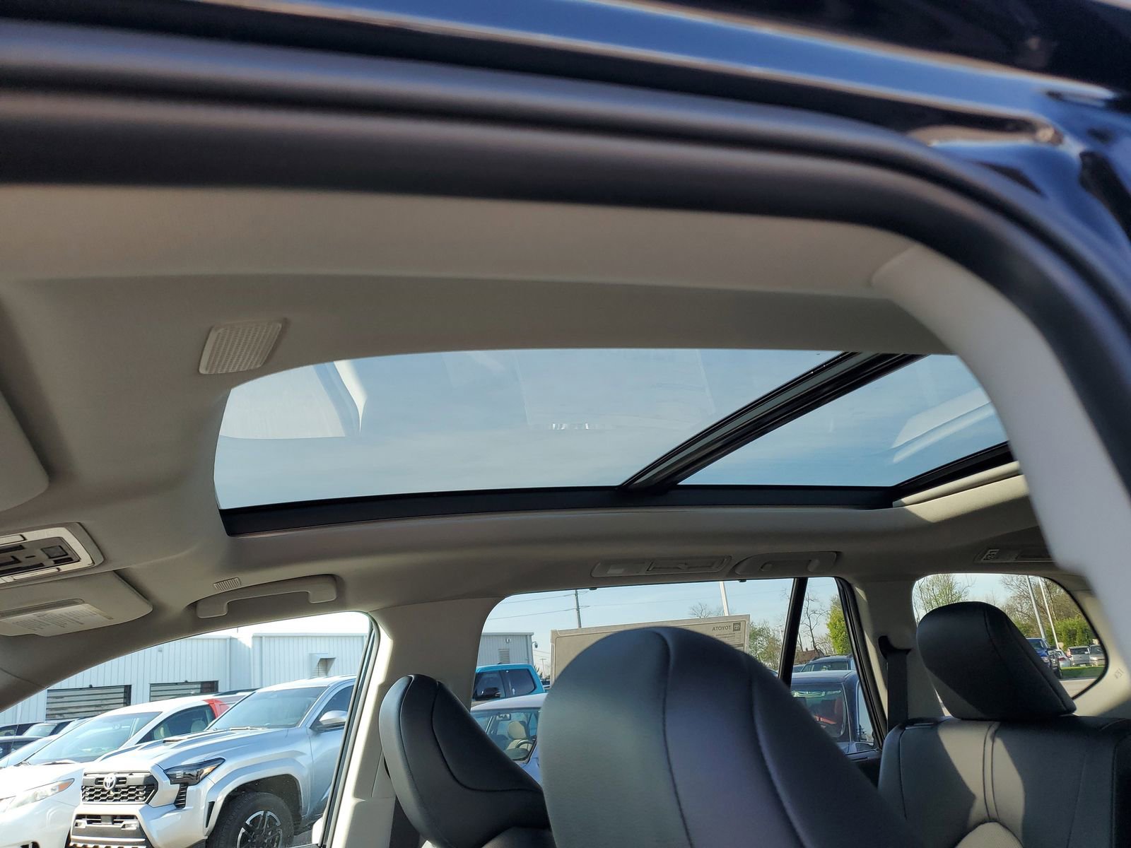 New 2026 Toyota Grand Highlander XLE image 19