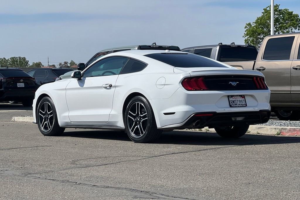 Used 2019 Ford Mustang Premium image 7