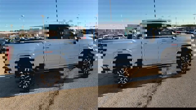 New 2026 GMC Sierra 3500 Denali Ultimate image 43