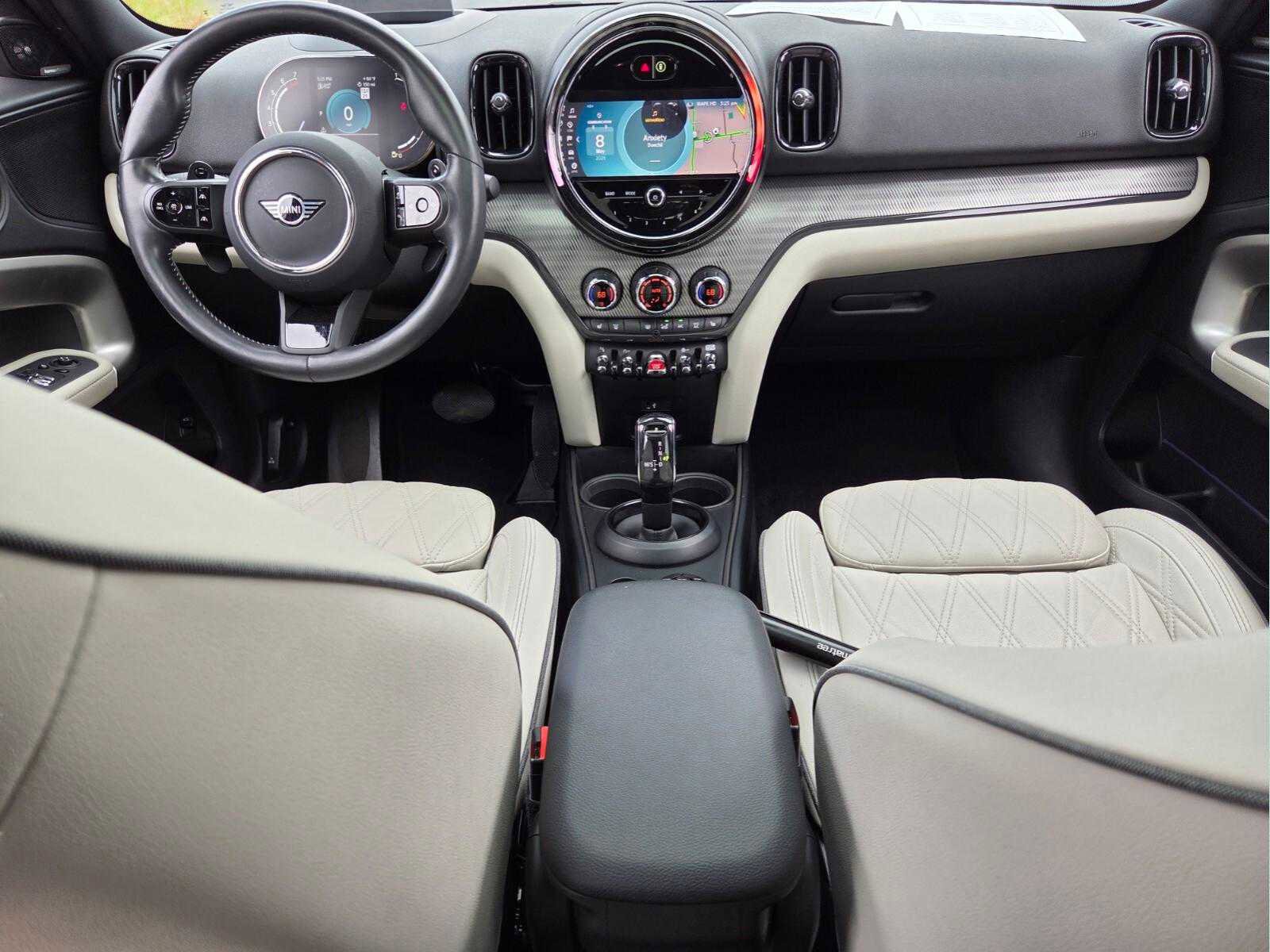 Certified 2024 MINI Cooper Countryman S FWD image 13