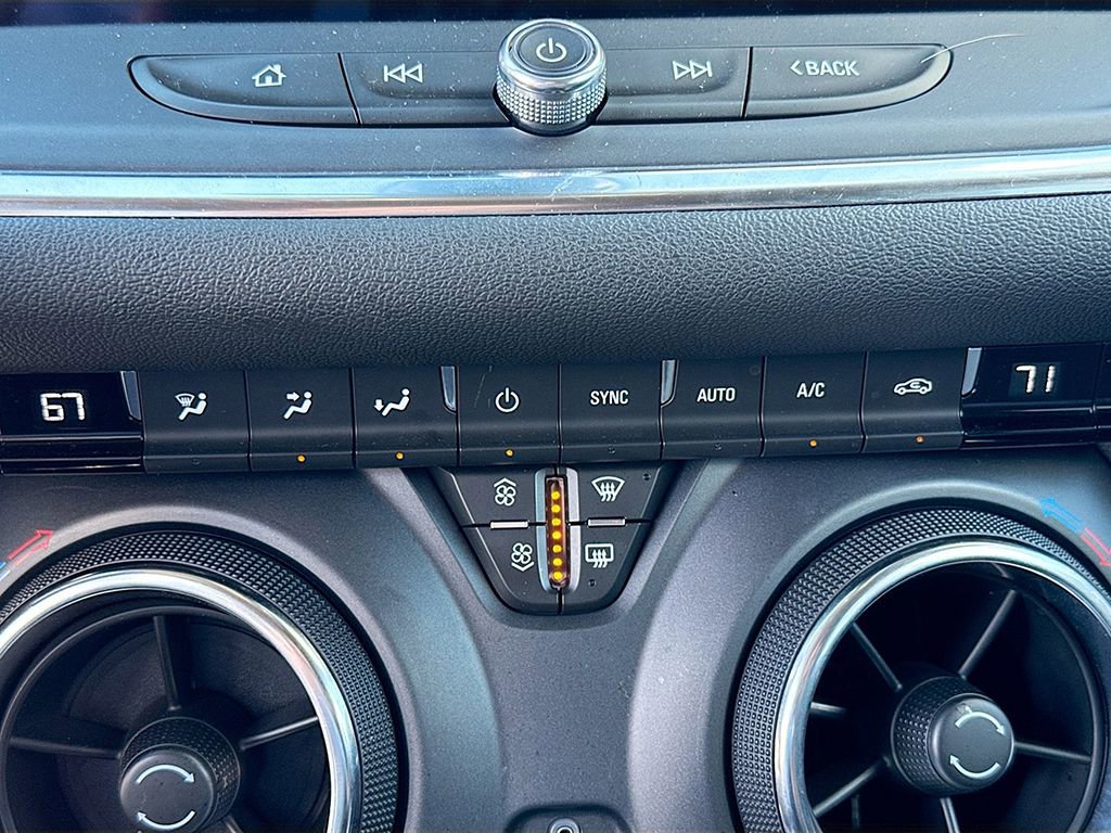 Used 2023 Chevrolet Blazer LT w/ Driver Confidence Package image 33