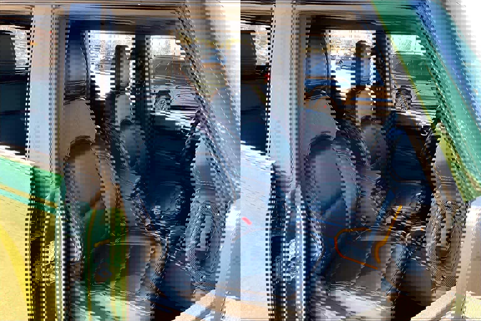 Used 2024 Ford Bronco Badlands image 8