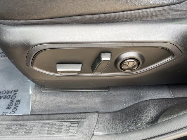 Used 2023 Jeep Grand Cherokee 4WD 4xe image 15